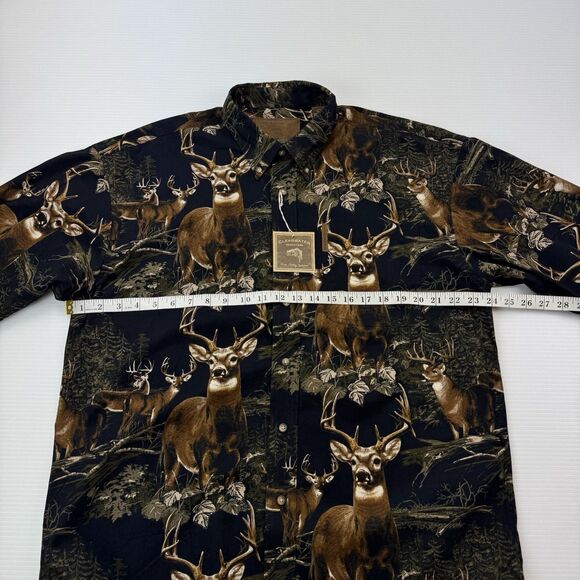 Clearwater Outfitters Deer Print Button Front Shirt Mens L Hunting Outdoors NWT - Picture 8 of 9